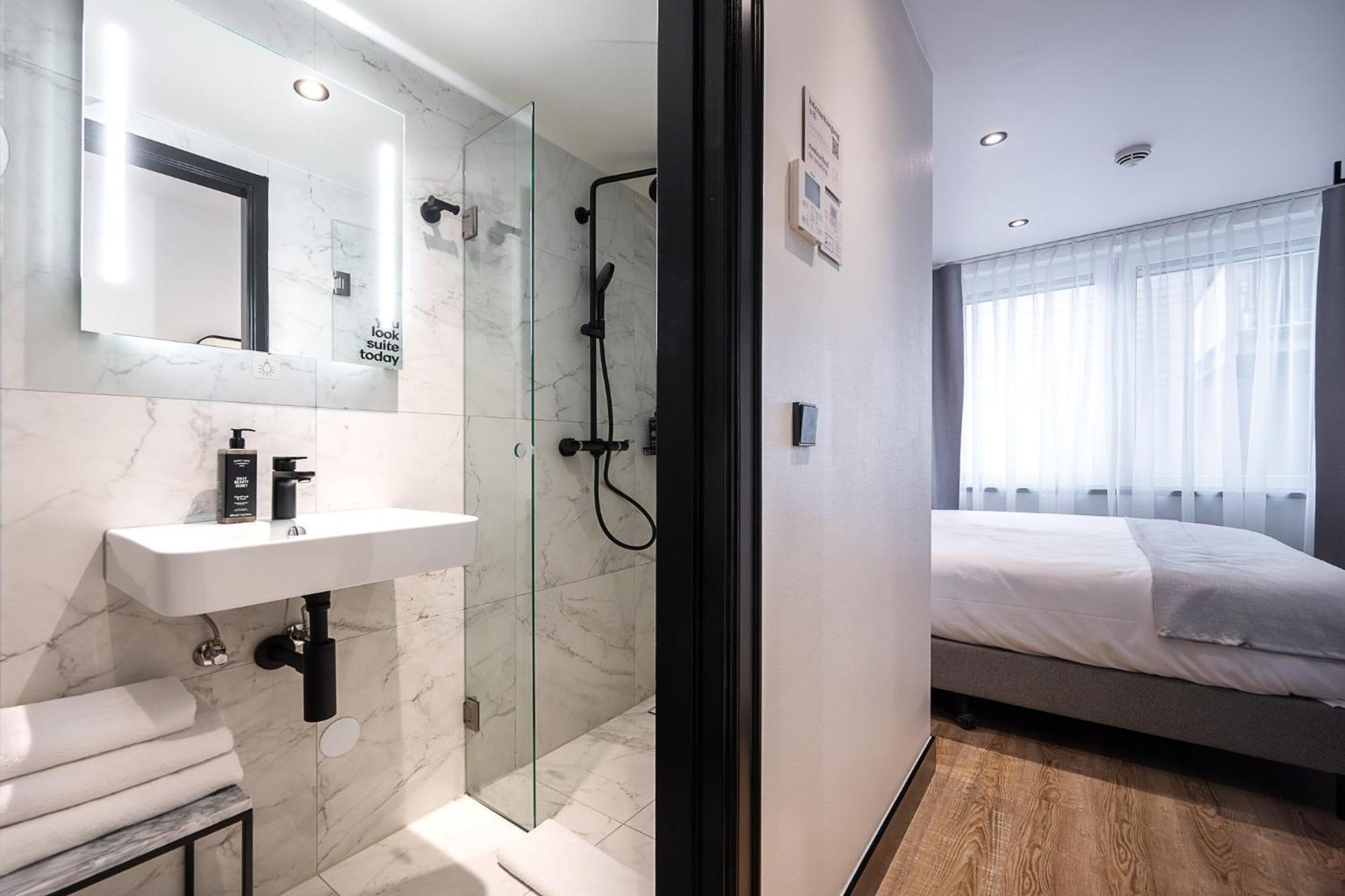 Limehome Amsterdam Leidsekruisstraat Extérieur photo